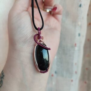 Ciondolo con tormalina nera